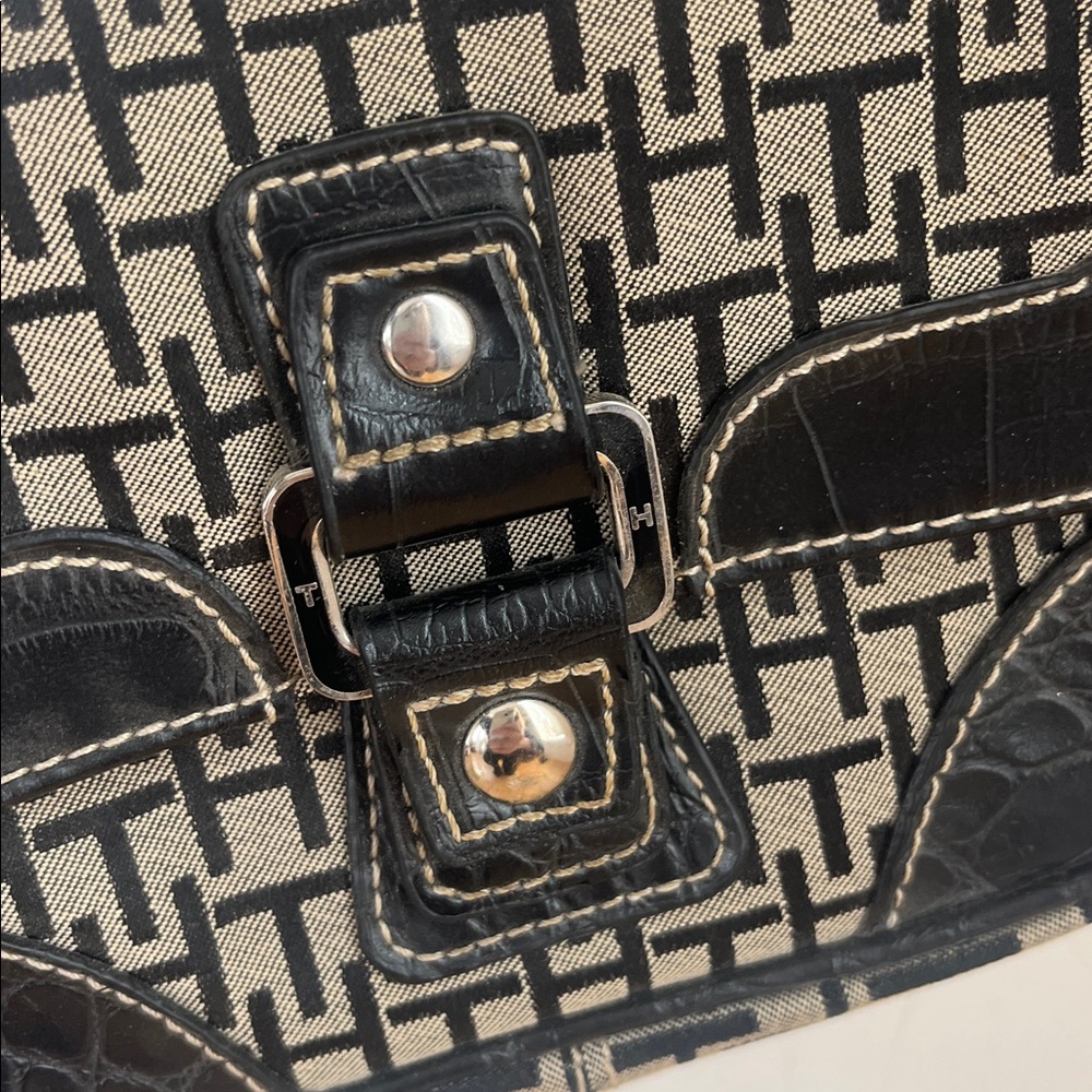 Tommy Hilfiger Woven Monogram Canvas Shoulder Bag with Black Trim - Picture 14 of 15